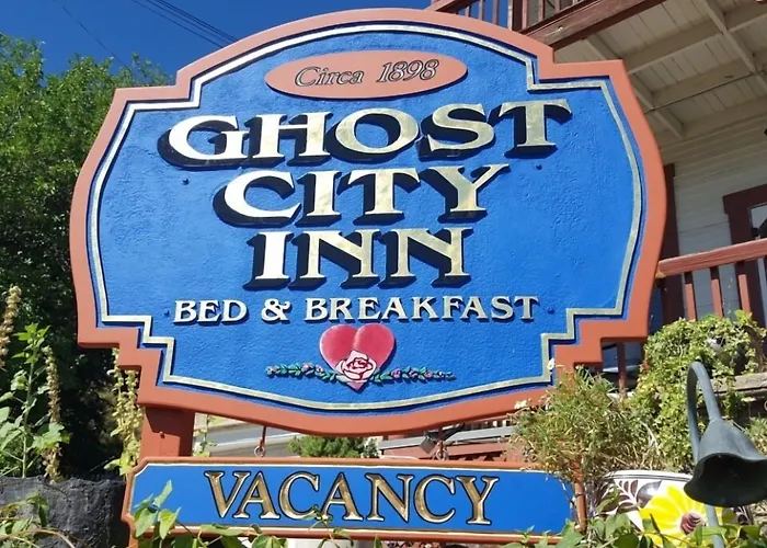 Hotel Ghost 2*